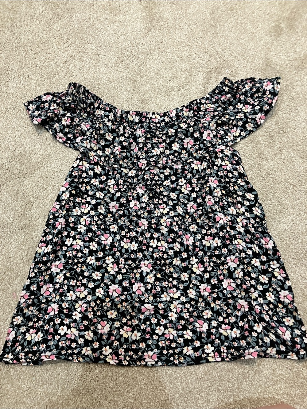 Youth Girl (L) Floral Off-Shoulder Top in Black with Pink Accents